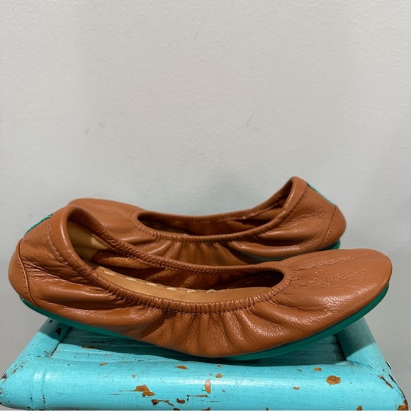 Tieks Chestnut Size 6 - Picture 5 of 13